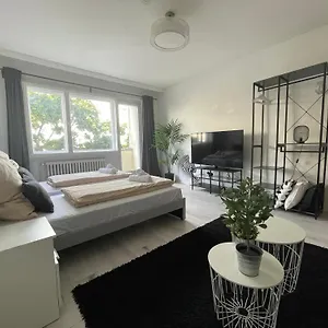 apt-sonne-beton.find-berlin-hotels.com/
